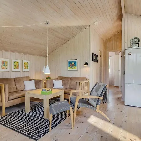 Hébergement de vacances Three-bedroom Holiday In Grenaa